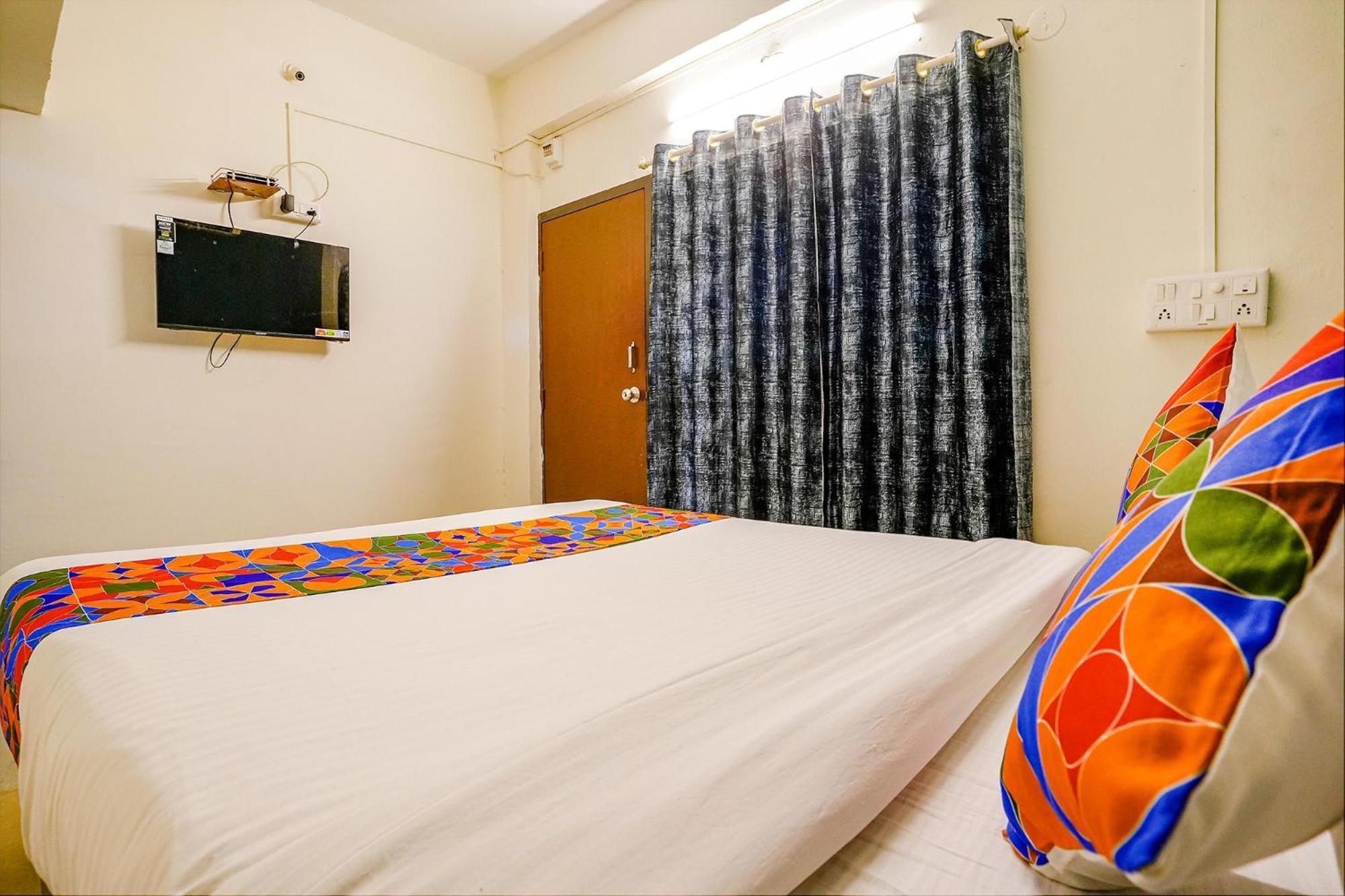 Fabhotel Glh Stays, Airport Road Πούνε Εξωτερικό φωτογραφία