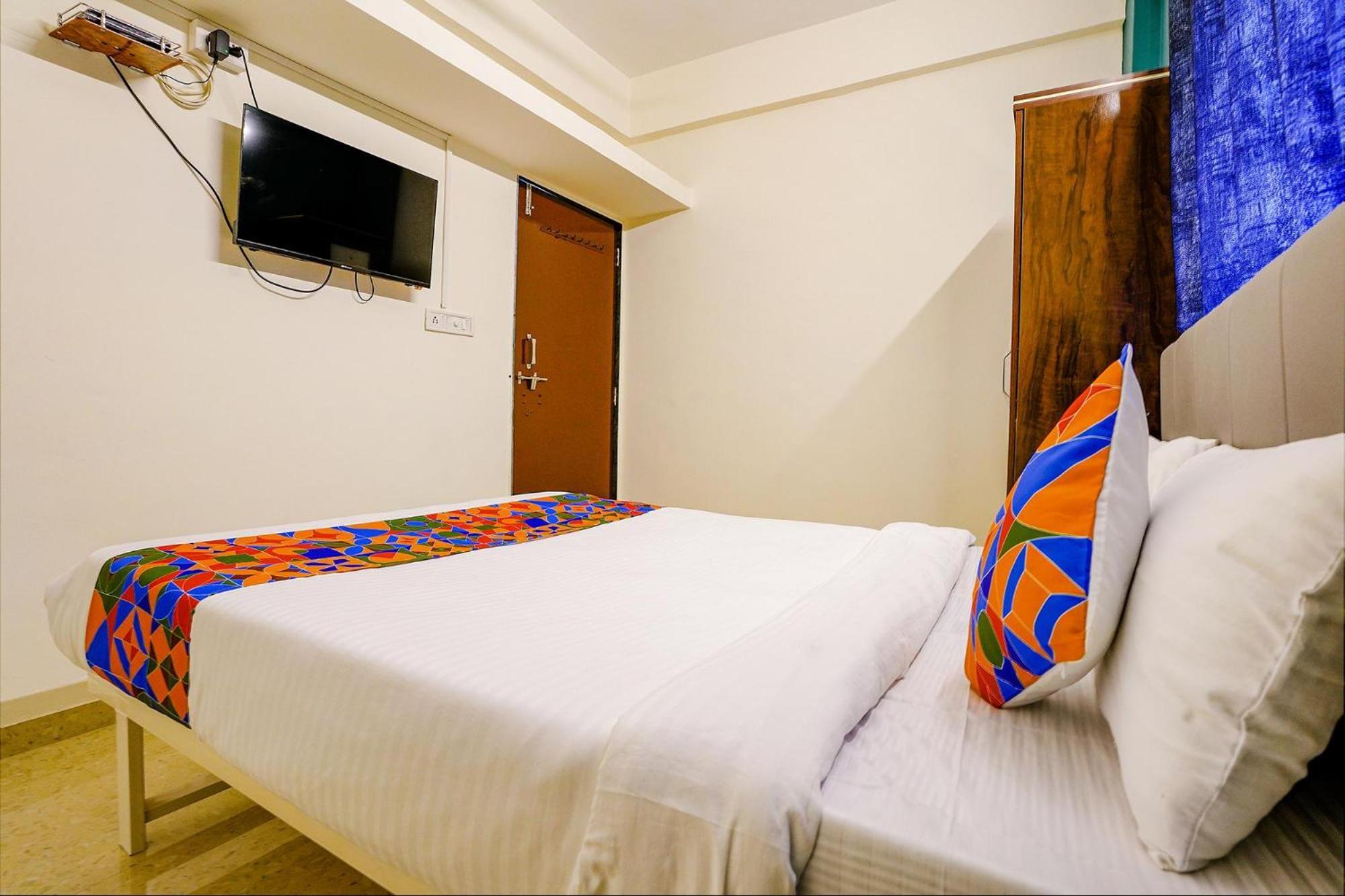 Fabhotel Glh Stays, Airport Road Πούνε Εξωτερικό φωτογραφία