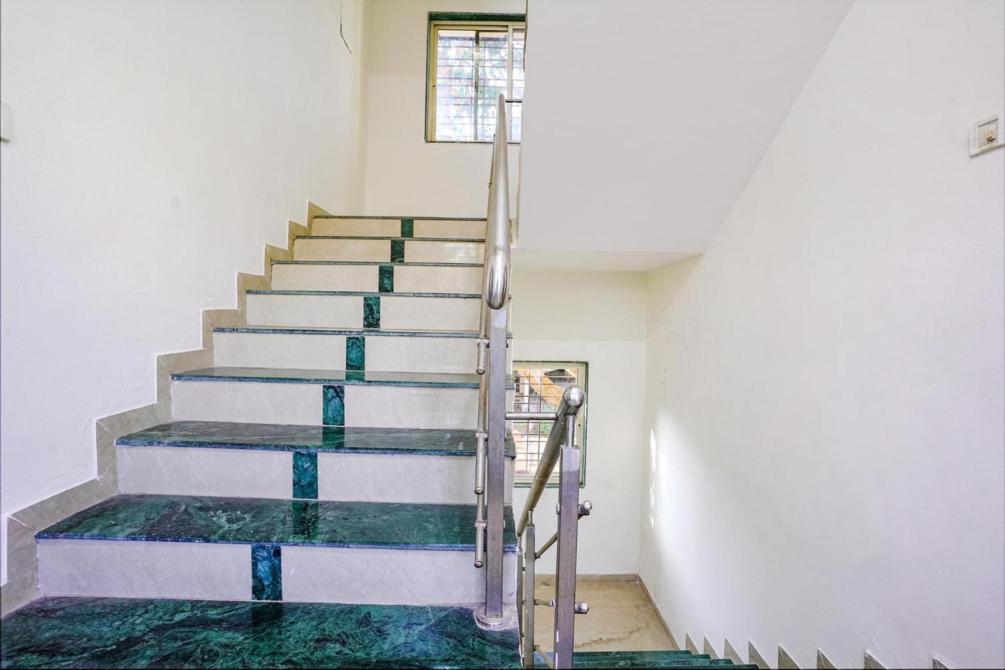 Fabhotel Glh Stays, Airport Road Πούνε Εξωτερικό φωτογραφία